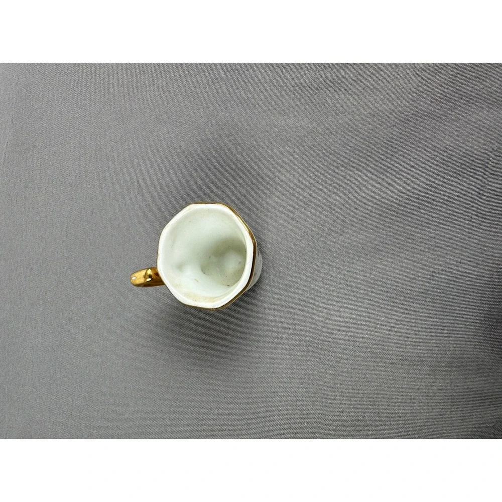 Beatrix‎ Potter/Peter Rabbit Porcelain Mini Tea cup - Picture 4 of 7